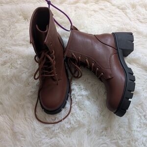 Brown Lace-Up Women's Boots